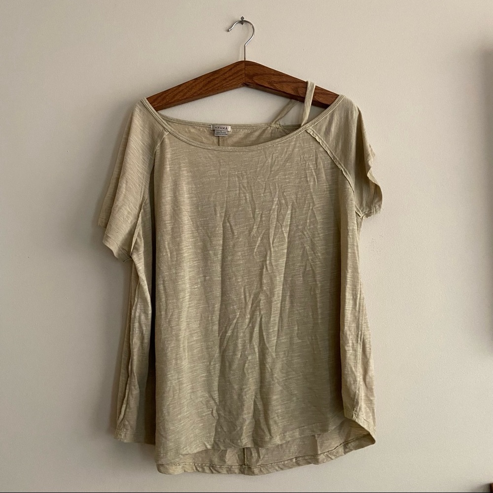 Anamá Cutout T-Shirt